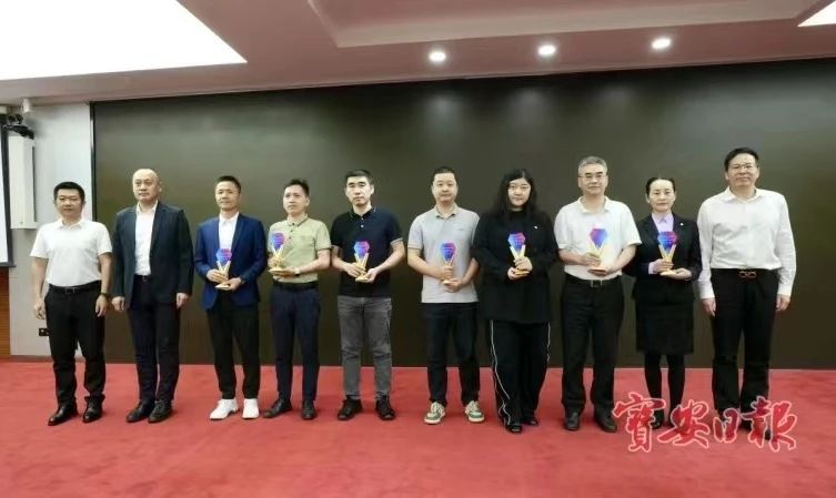 喜报！jinnianhui今年会荣获宝安区2023年重点商贸贡献奖（一等奖）